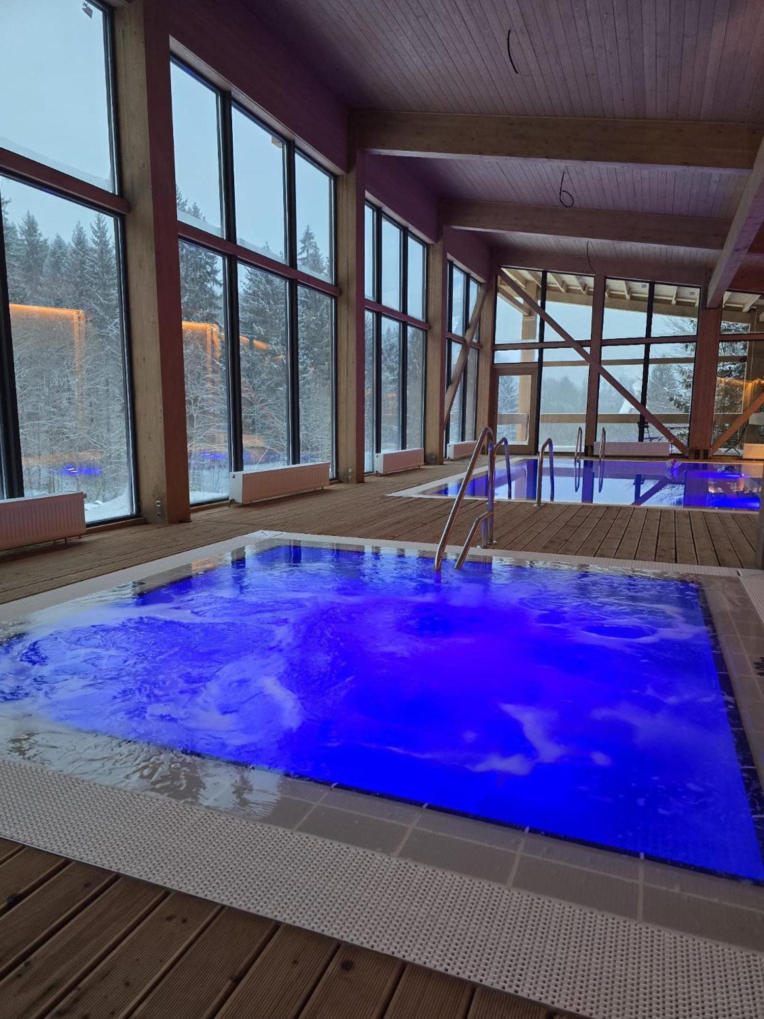 Monte Cervo Bio Hotel&Spa Covasna Buitenkant foto