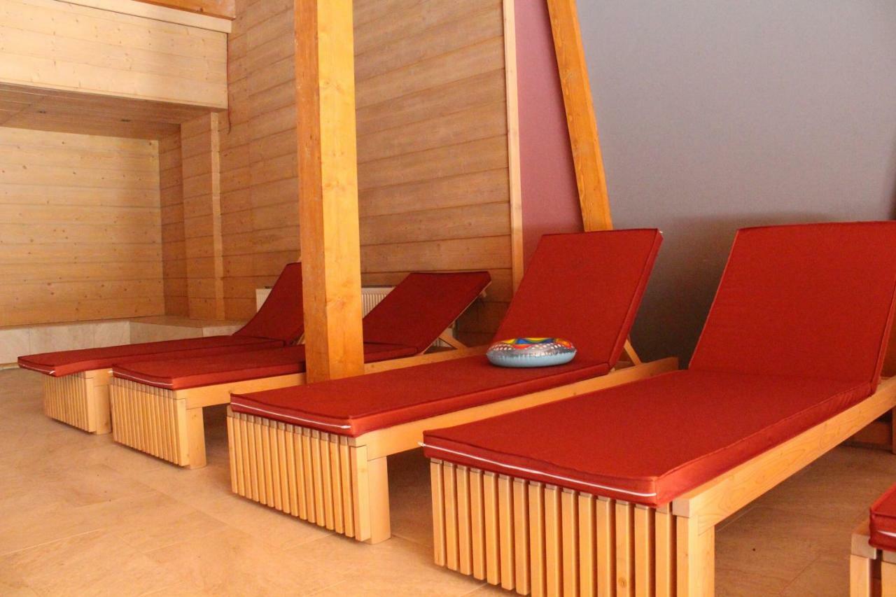 Monte Cervo Bio Hotel&Spa Covasna Buitenkant foto